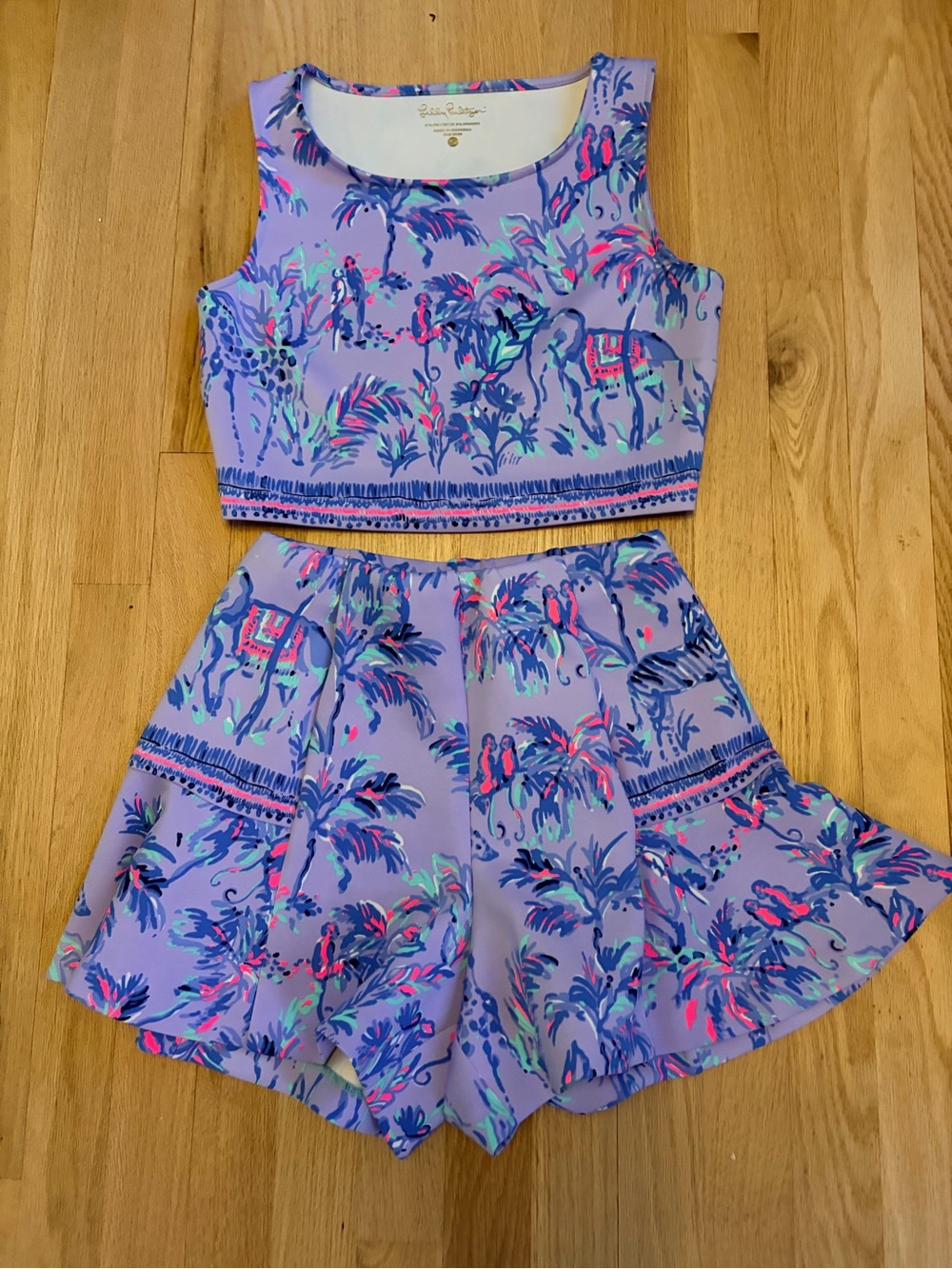 Lilly Pulitzer 2 Piece Short & Crop Top Set Purple Tropical Print Size Small